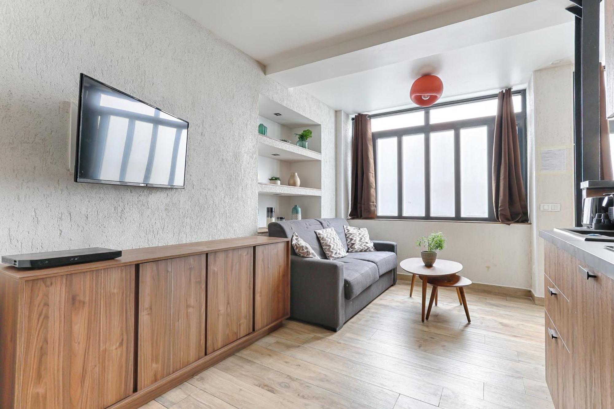De Charme 2br Canal Saint Martin Appartamento